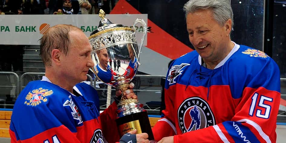 Песков: Путин сыграет в матче Ночной хоккейной лиги