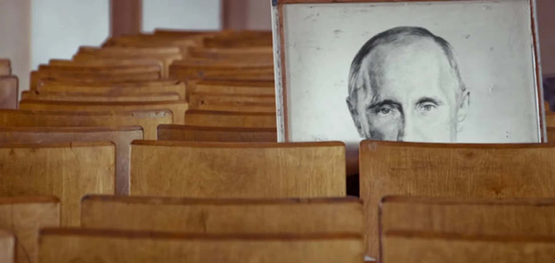 В школах России будут проводить уроки о санкциях и импортозамещении. Они должны начинаться с цитаты Путина