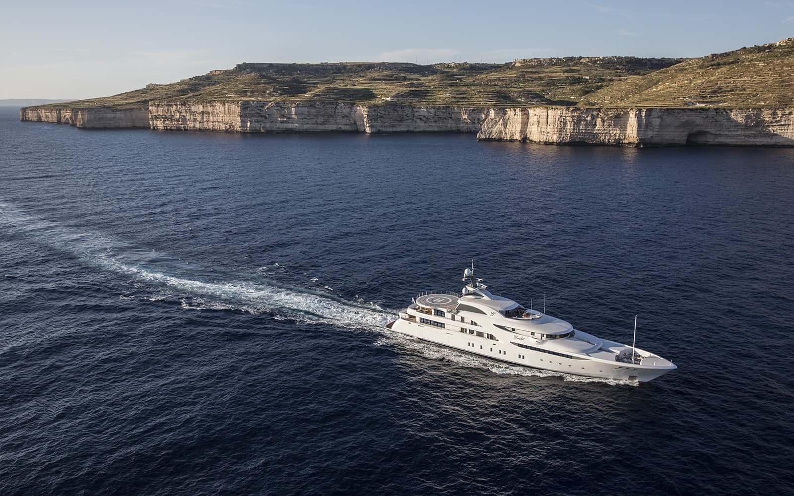 Photos of Putin's superyacht, Graceful, made public: Behold the aqua disco