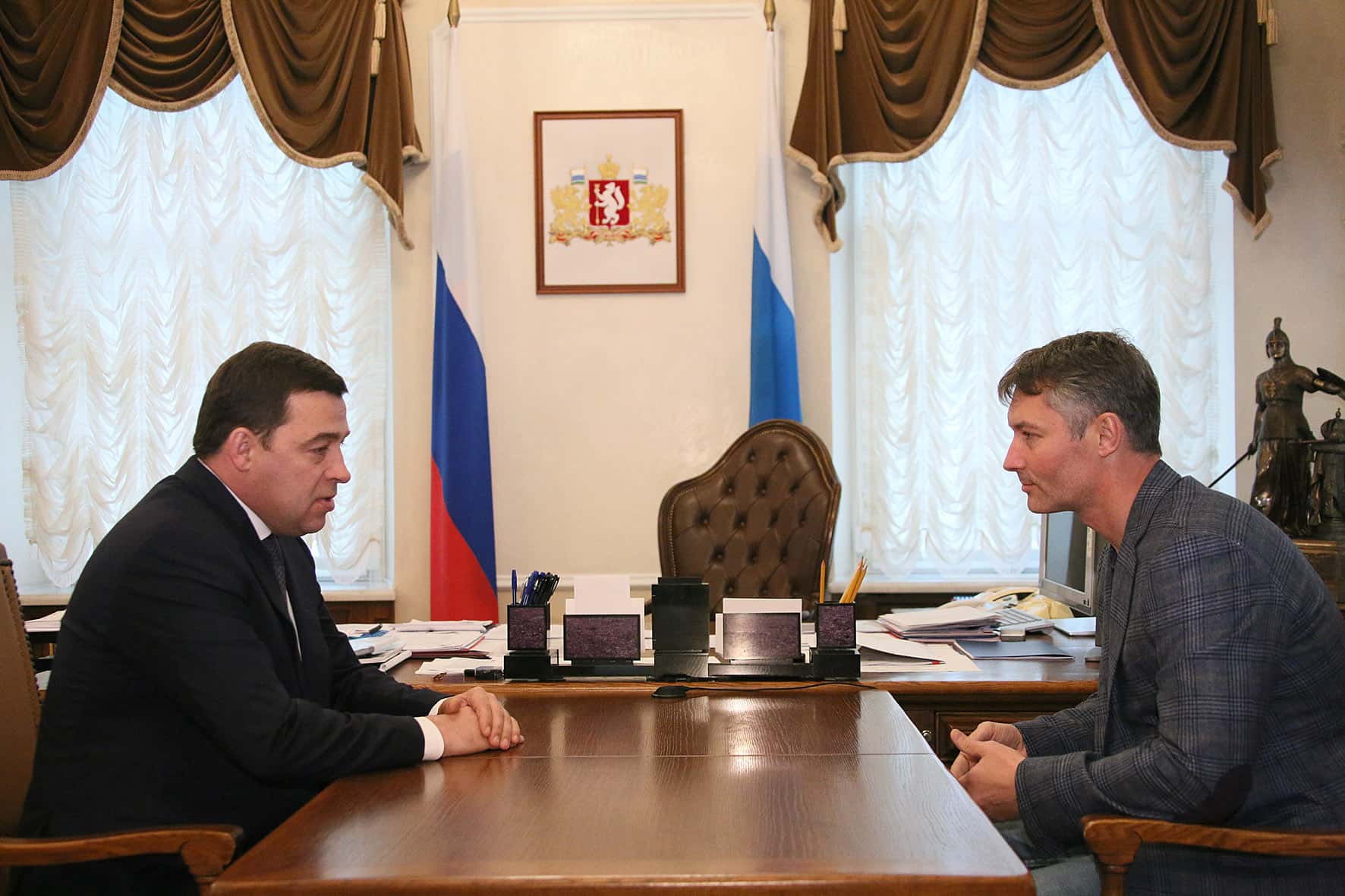 Губернатор Свердловской области о задержанном Ройзмане: «Он заслуживает справедливости и уважения»