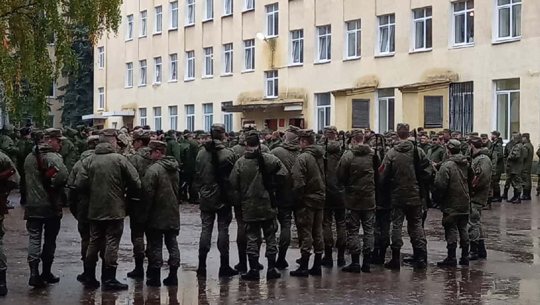 Россия потратит на выплаты мобилизованным до 3 трлн рублей за полгода — Reuters