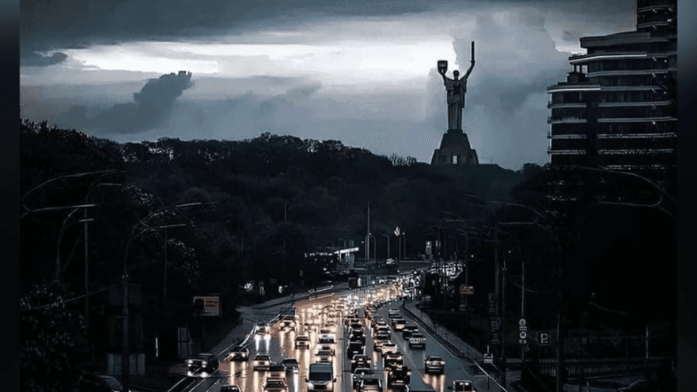 В Киеве начались экстренные отключения света