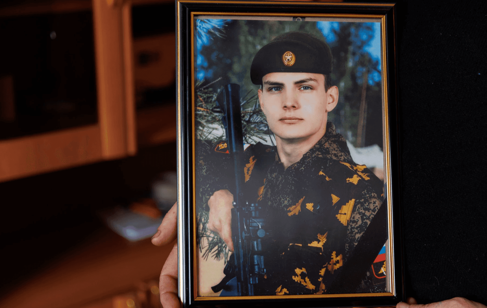 Мать погибшего срочника из Тюменской области обвинили в дискредитации армии за интервью «Новой газете». На нее написали донос