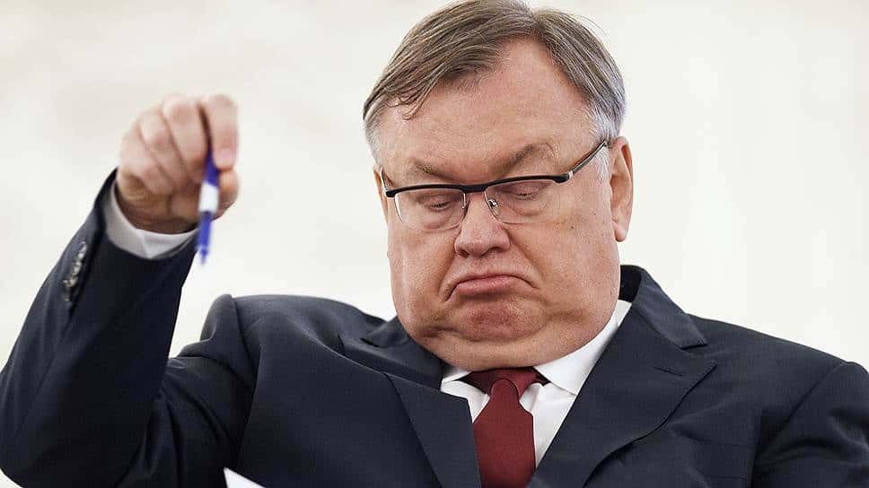 Глава ВТБ Костин зарабатывал почти 1 миллиард рублей в месяц, следует из утечки налоговых данных за 2020 год — «Важные истории»