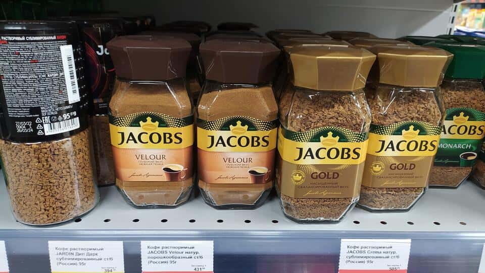 WSJ: Производитель кофе Jacobs будет выпускать его в России под другим брендом для защиты своей репутации, но не уйдет из РФ