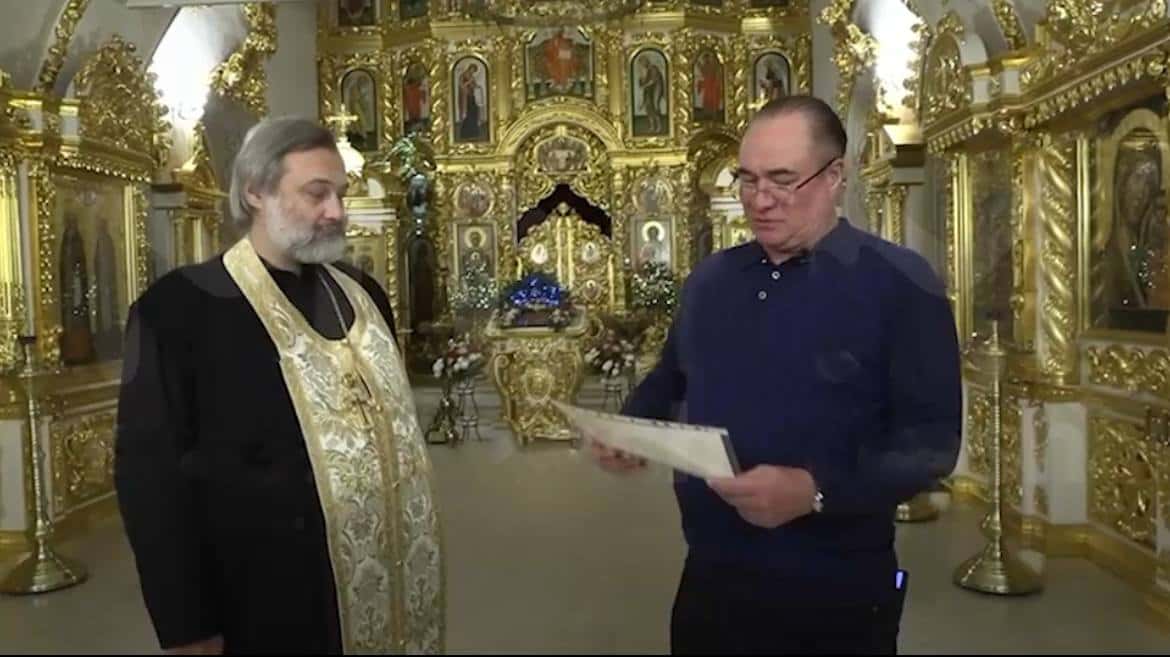 Владелец клуба «Мутабор», где проходила «голая вечеринка» Ивлеевой, подарил РПЦ фрагменты мощей Николая Чудотворца