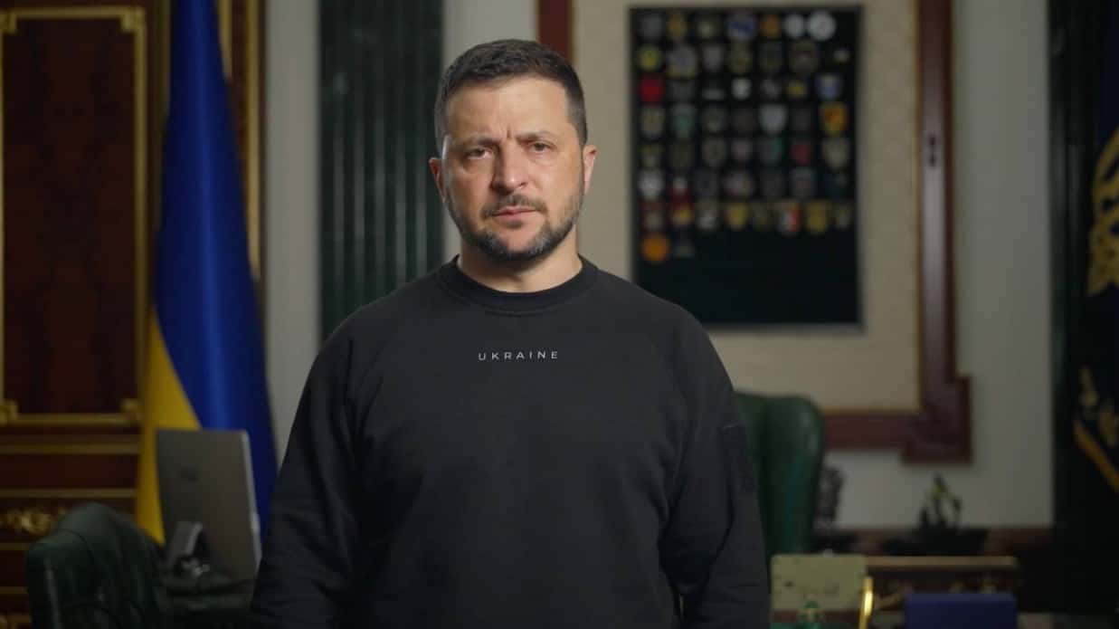 Зеленский: Украина будет настаивать на международном расследовании катастрофы Ил-76  