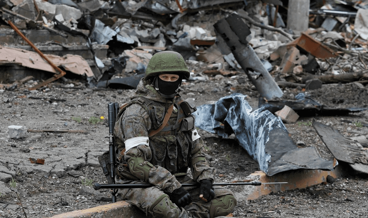 “How do they make us sign contracts? They stick needles under our fingernails”: Wounded Russian soldiers forced back into the fight