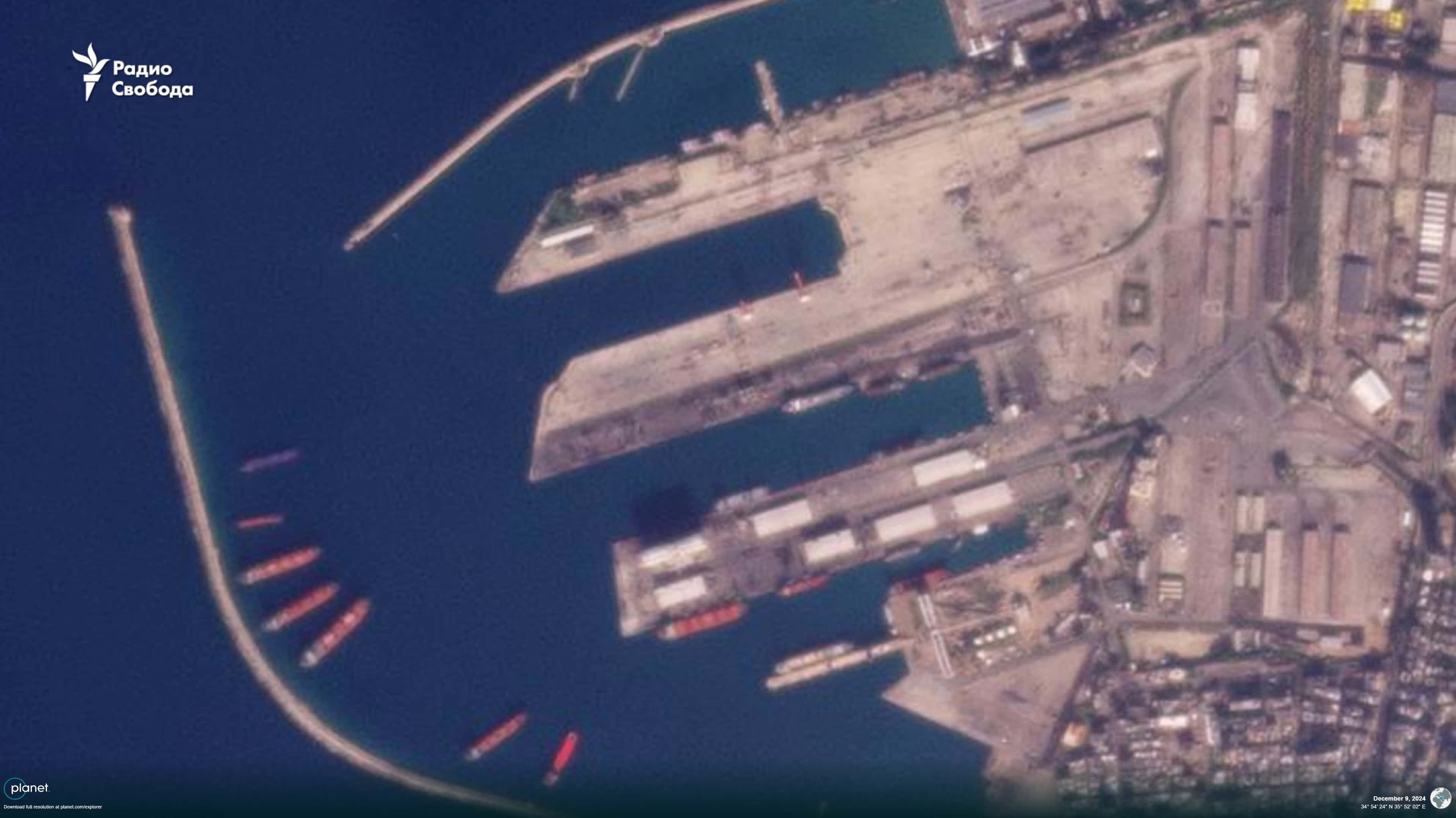 Российские военные корабли вышли из сирийского порта Тартус 