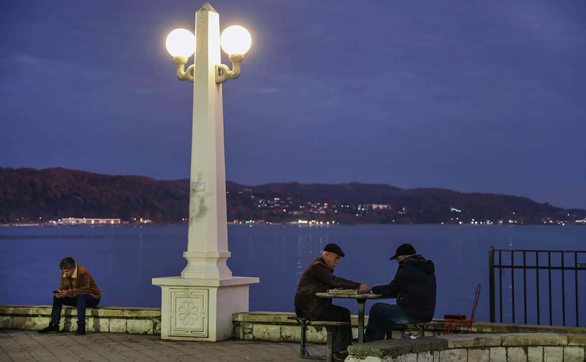 Россия начала гуманитарные поставки электроэнергии в Абхазию — Минэнерготранс