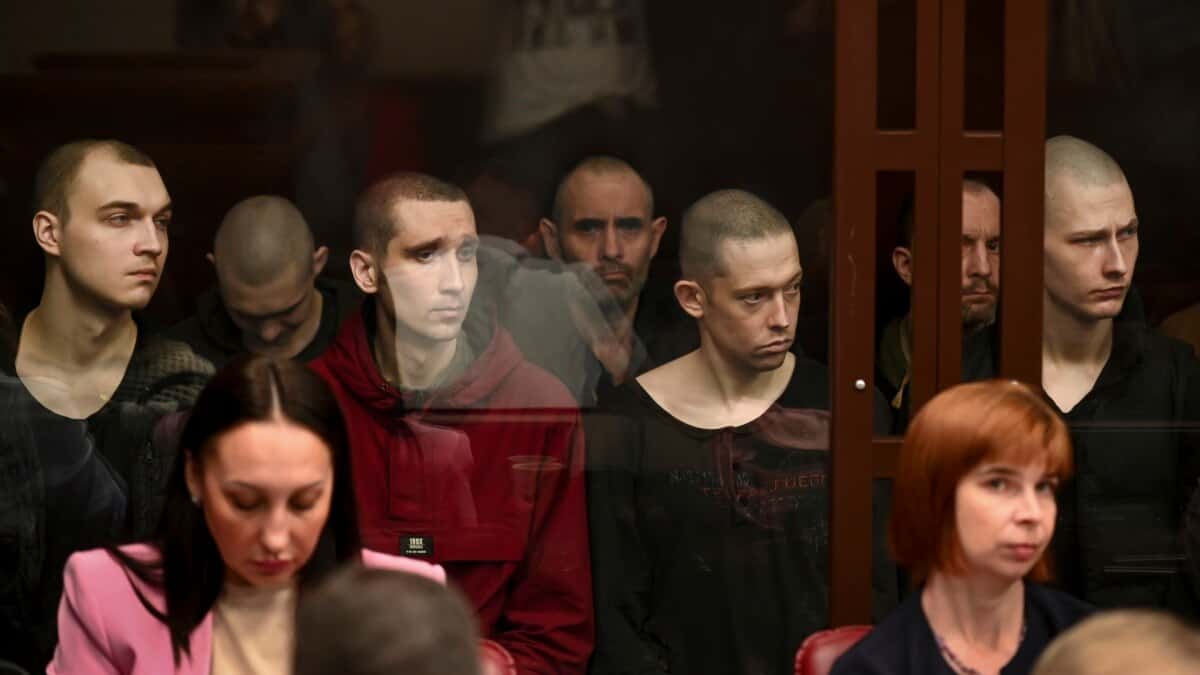 “Pen, paper, and a gun to the head”: How Russia turns Ukrainian POWs and civilians into “terrorists”