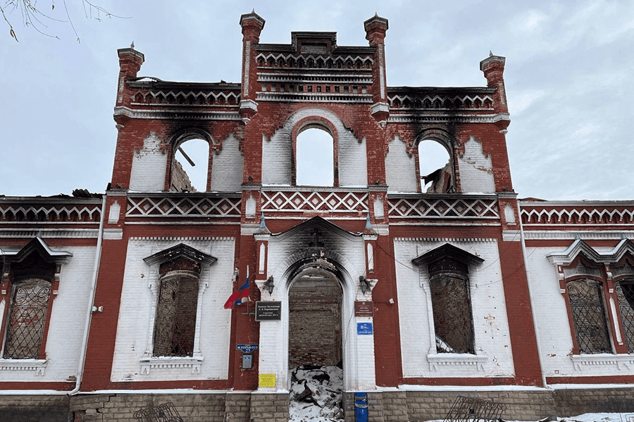 Потерявшие жилье в Курской области не могут получить жилищные сертификаты, так как статус их домов «опасно» проверять