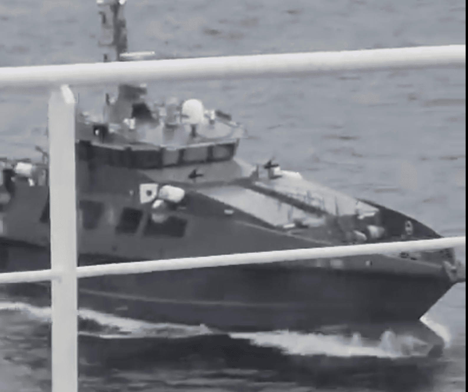 Эстония имела право остановить танкер теневого флота РФ Jaguar по международному законодательству, поскольку он шел без флага — эксперт