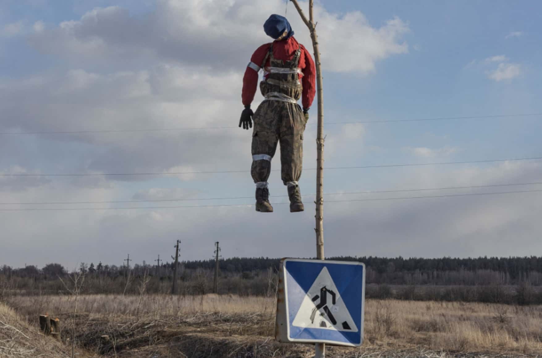 “I ran out of the dugout just in time to see the convict chasing a soldier with an axe”: Russian servicemen on the army’s degradation