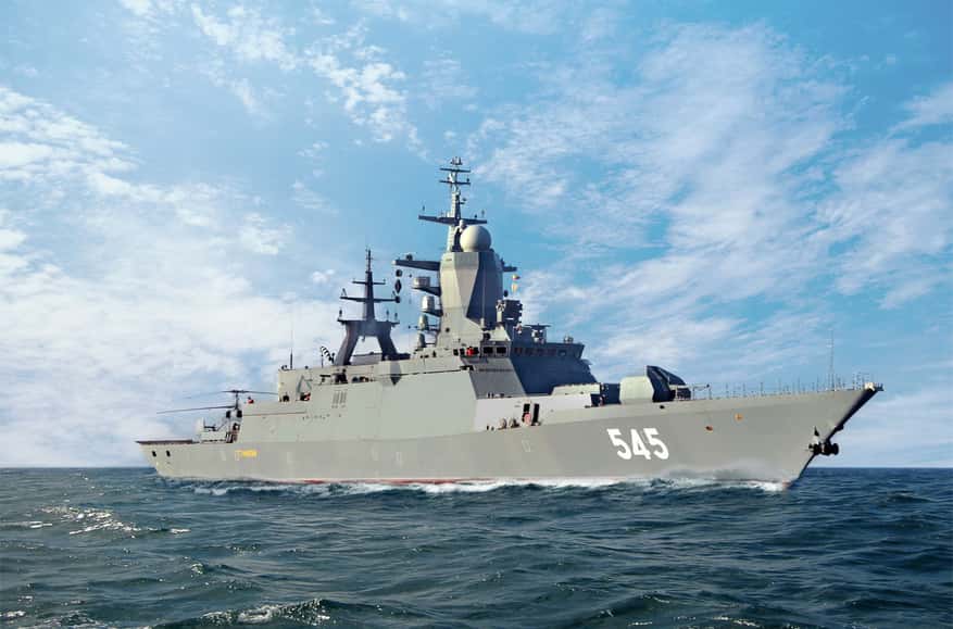 Russian warship escorts sanctioned “shadow fleet” tankers through the English Channel