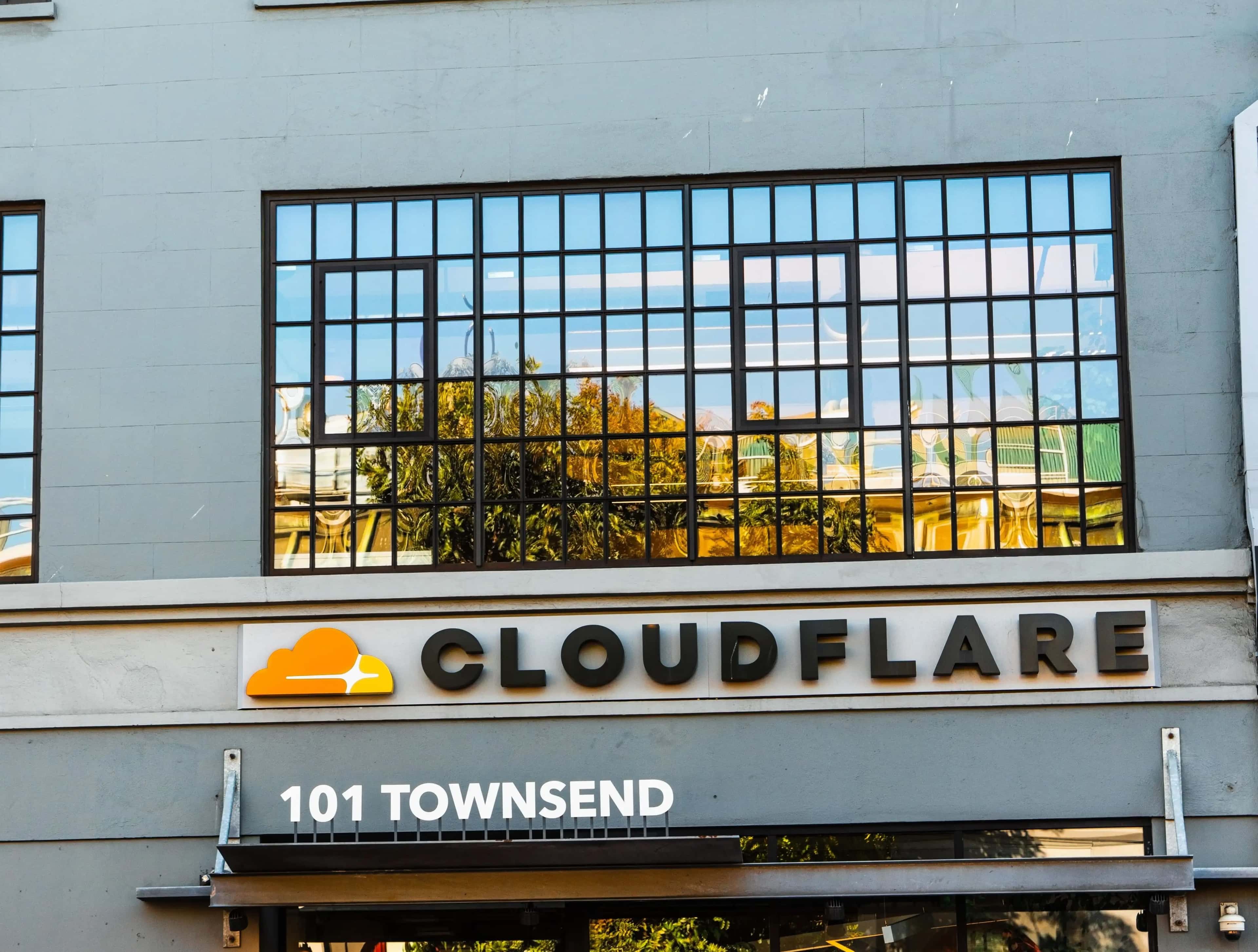 Cloudflare accuses Russia of slowing down its services, condemns the Kremlin’s attempts to restrict internet access