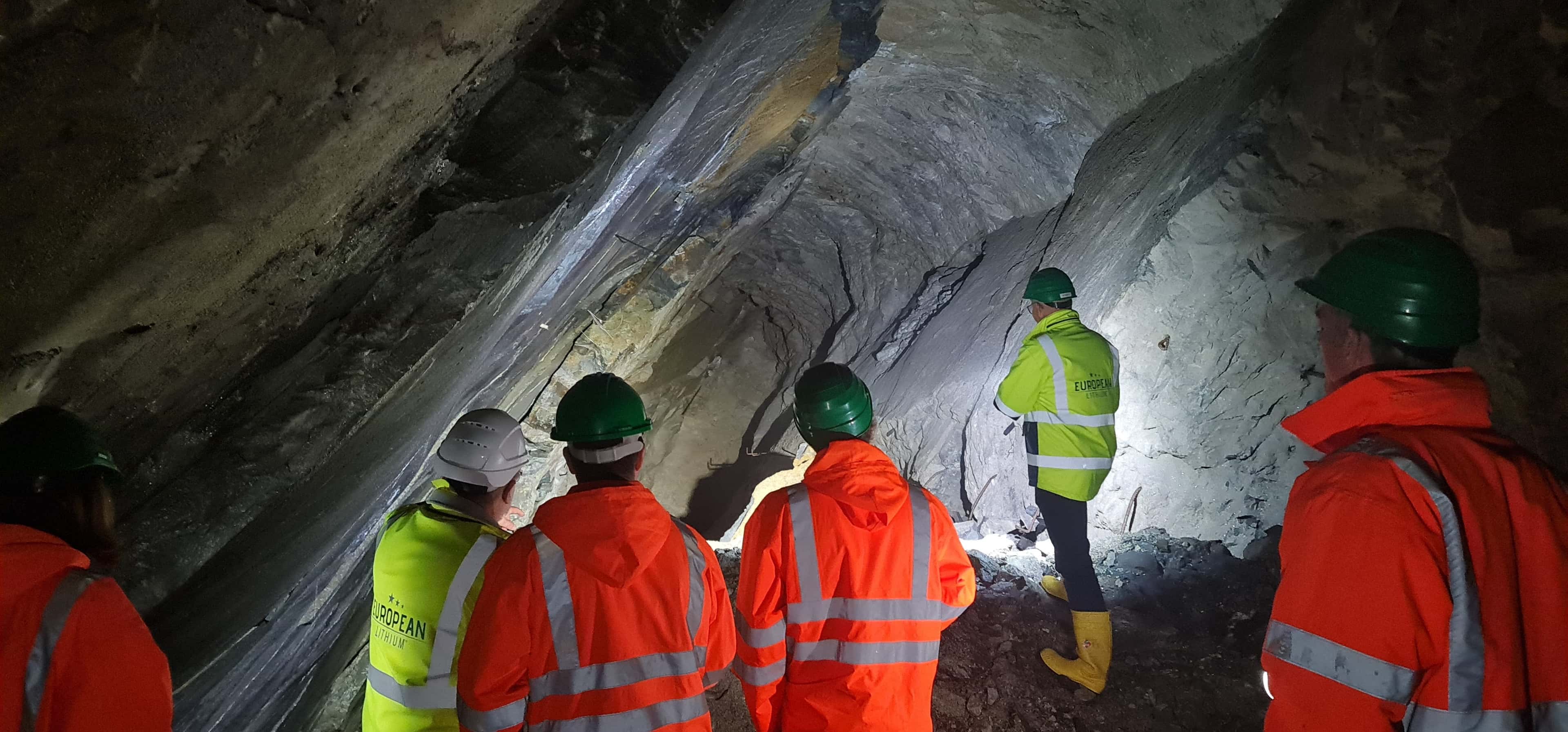 State corporation Rosatom announces plan to fully localize lithium-ion battery production after Russia seizes major deposit in Ukraine