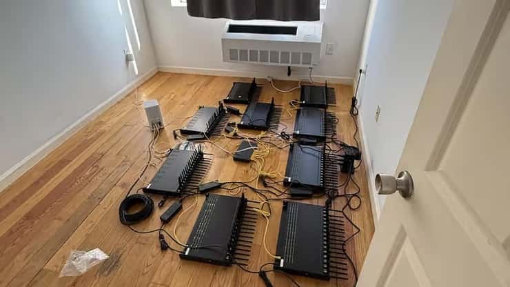 Секретная служба США выявила крупнейшую сеть для глушения сотовой связи в Нью-Йорке рядом со штаб-квартирой ООН