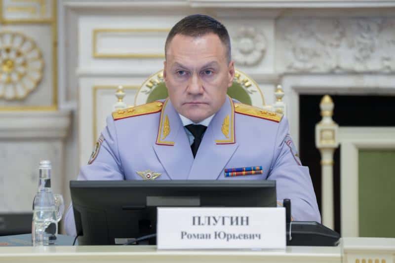 Millionaire vs. buskers: Chief of St. Petersburg Police cracking down on street musicians owns $6.2 million worth of real estate