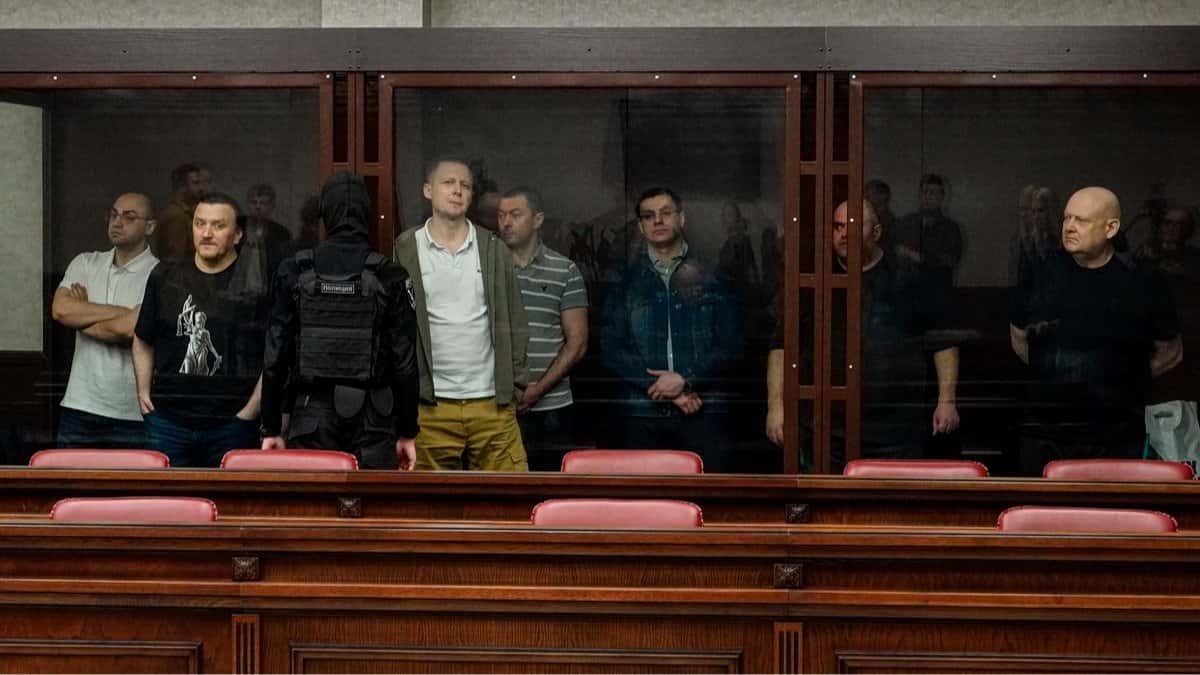 Dissidents by chance: The Kremlin has turned to labeling random people in Russia as traitors and terrorists