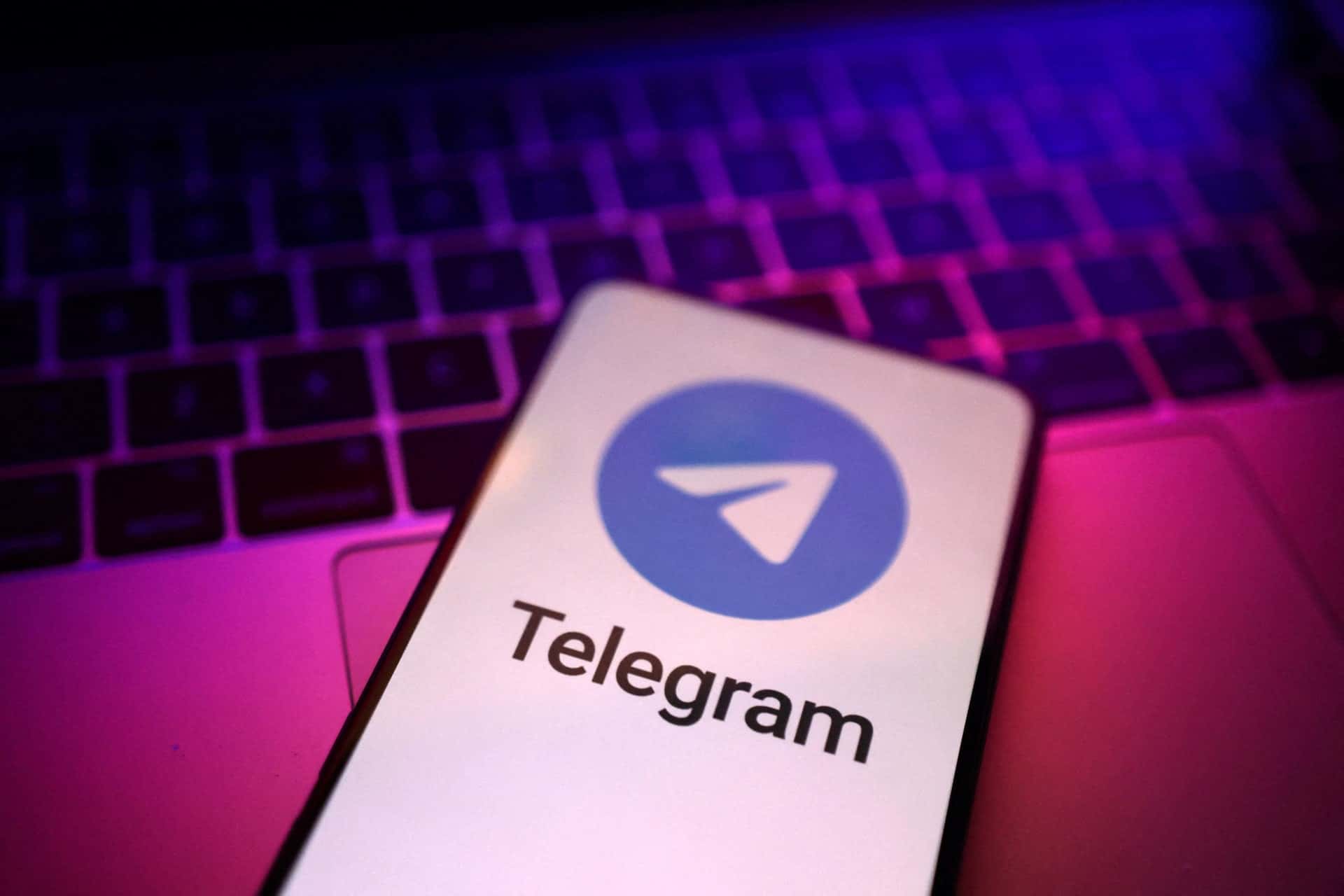 Russia’s state censorship organ restricts Telegram messaging app nationwide, user complaints surge