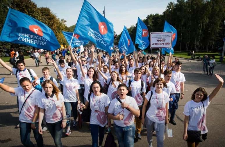 Отнять и обучить. Как «Синергия», захватывая частные вузы, стала крупнейшим университетом России