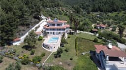 The Šapošnikovs’ villa in Frama, Halkidiki (Greece); also a Unit 29155 safehouse in Europe