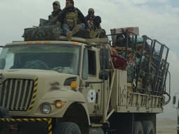 Иракские курды из пешмерга во время войны против ИГИЛ. 2014–2016 годы