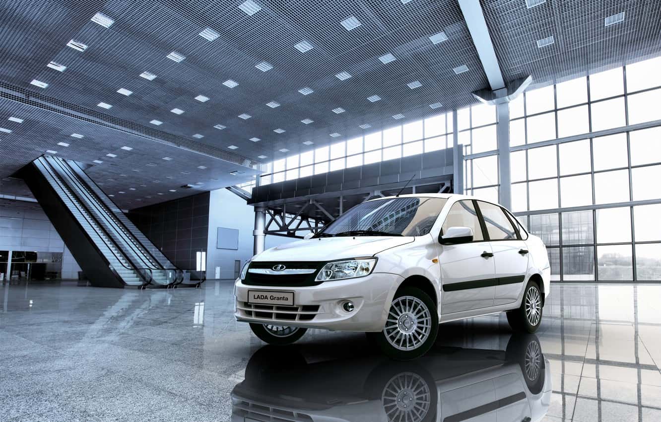 Lada можно заказать в двух цветах из-за дефицита краски — «Ведомости»