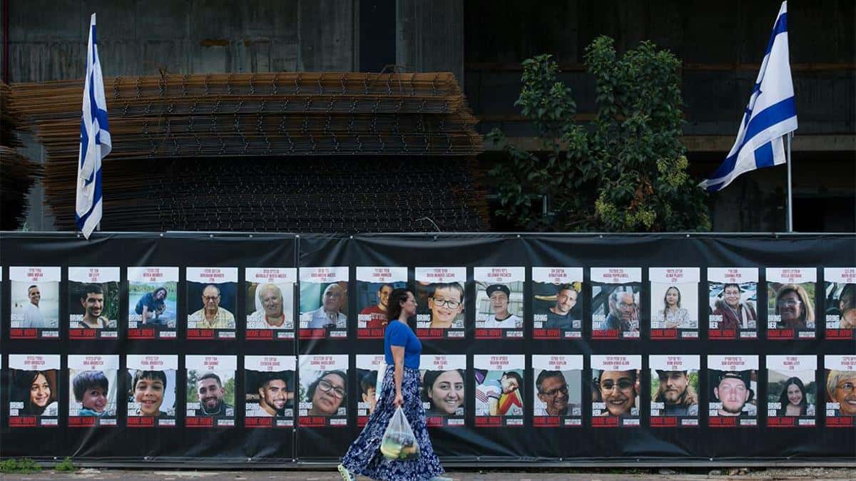 ХАМАС освободил 11 заложников, взамен Израиль отпустил 33 палестинских заключенных