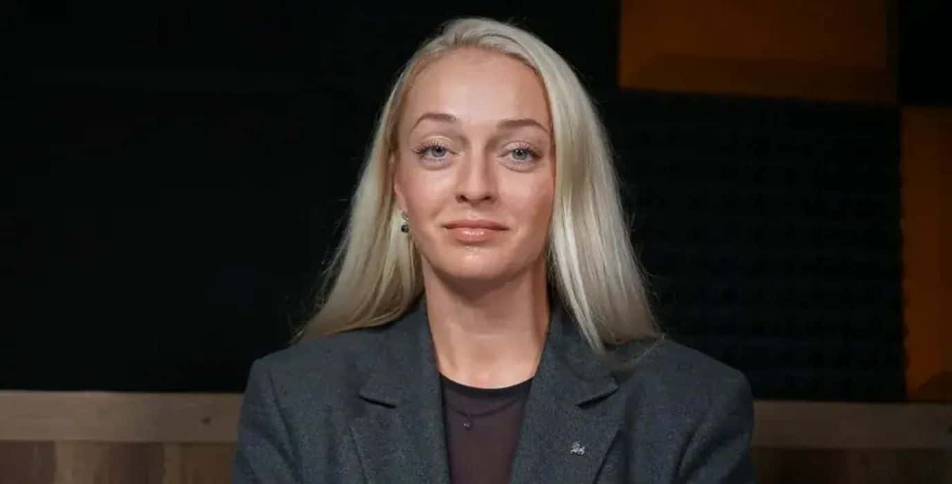 Бывший муж пропавшей вместе с детьми оппозиционерки Анжелики Мельниковой сообщил, что дочери находятся с ним в Беларуси