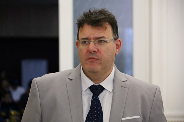 Эмиль Сутовский