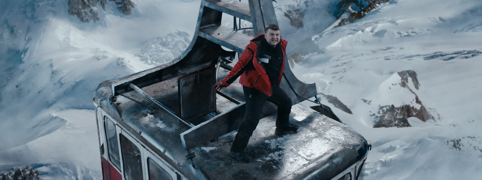 кадр из фильма "Отрыв"