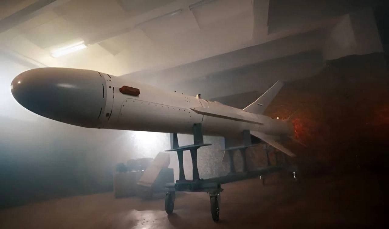 Ракета «Длинный Нептун». Скриншот из видео Владимира Зеленского