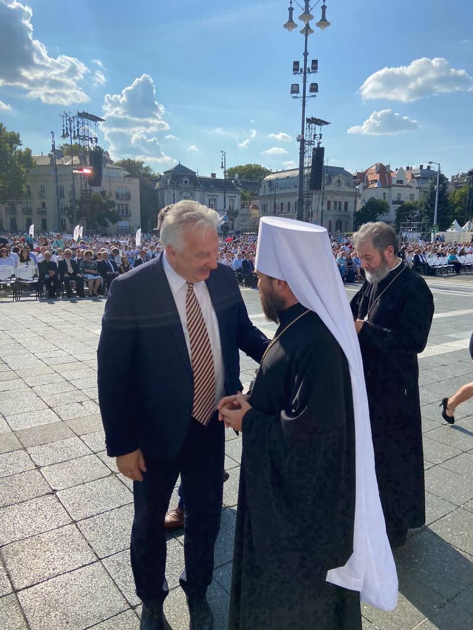 Вице-премьер венгерского правительства Жольт Шемьен и митрополит Иларион. Фото из архива Георгия Сузуки
