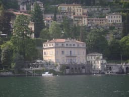 Недвижимость Владимира Соловьева на озере Комо