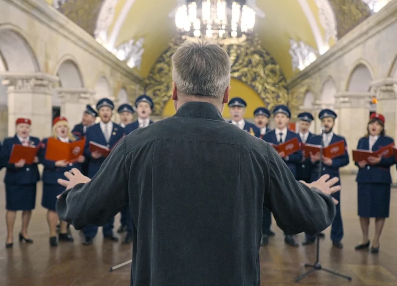 Кадр из фильма «Двери закрываются»