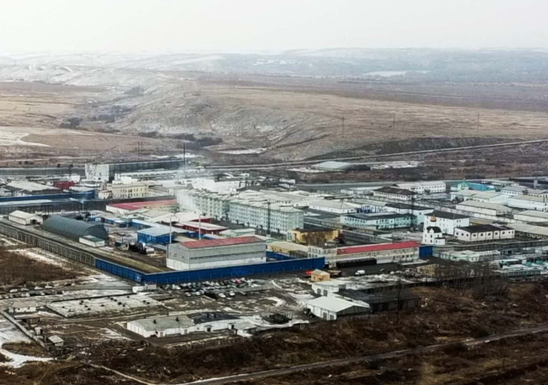 «Он наливал чай и приходил смотреть, как меня душат пакетом». Как начальники красноярского ЕПКТ-31 сделали карьеру на пытках