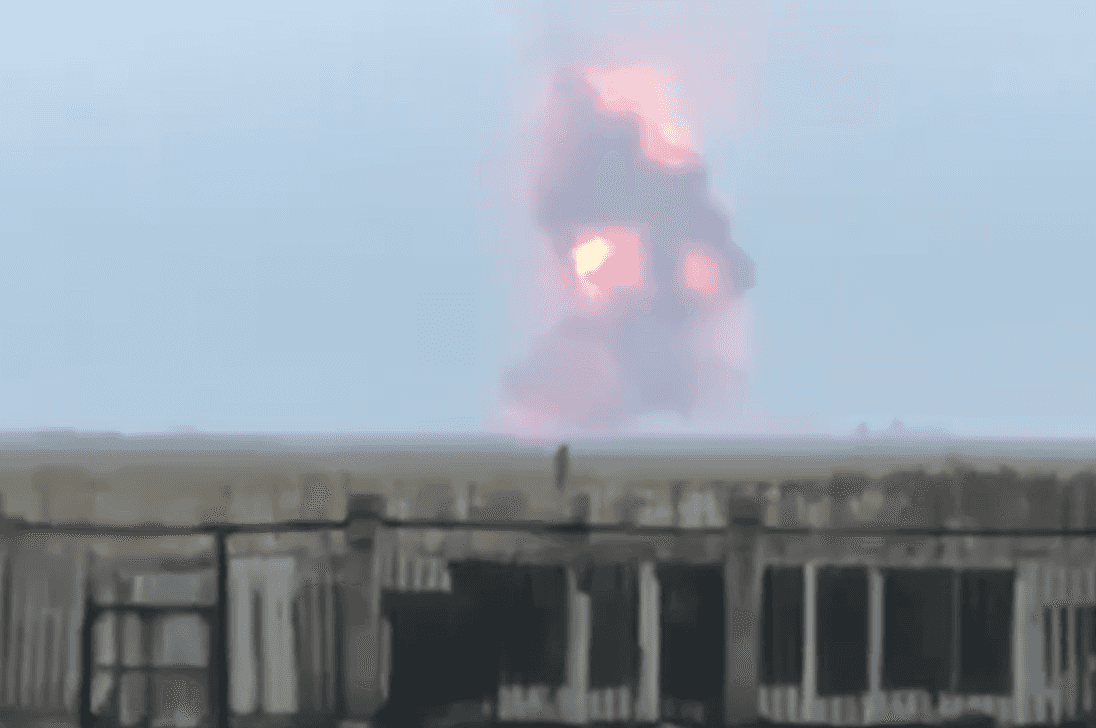 В Крыму на складе «сдетонировали боеприпасы», две тысячи жителей эвакуировали. Видео