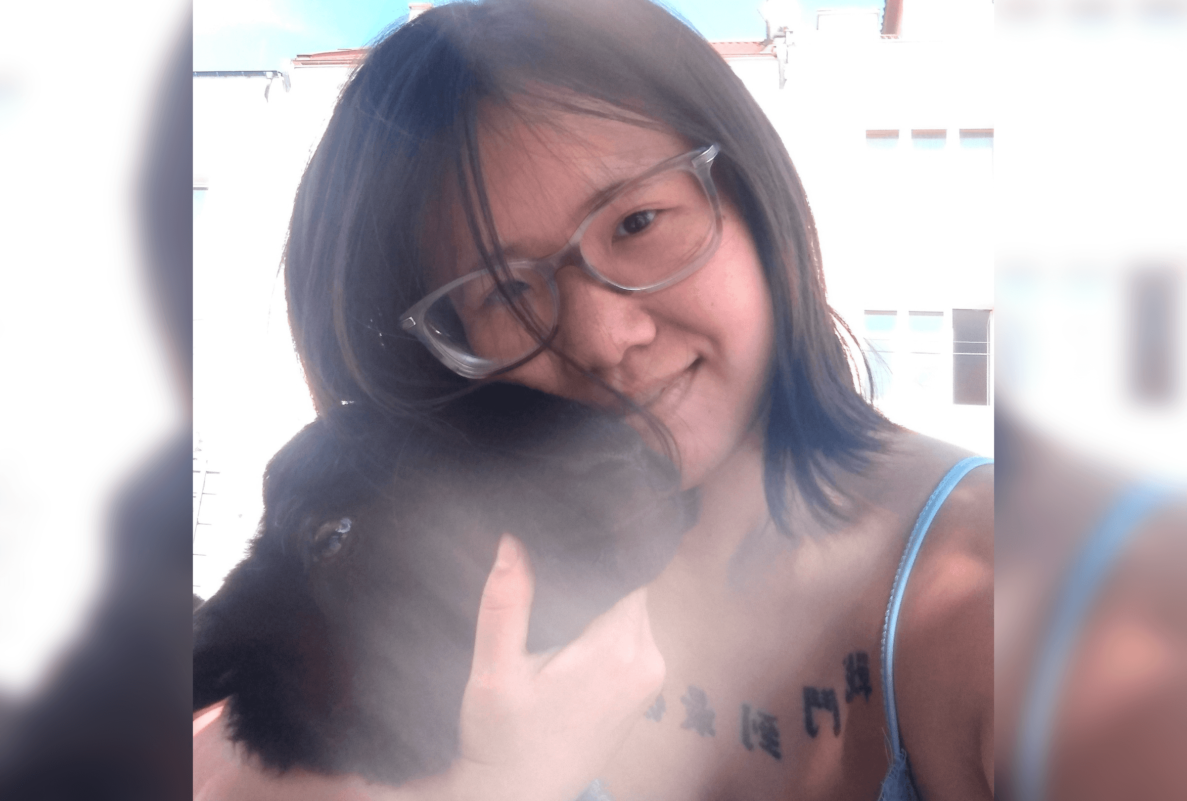 В Москве задержали гражданку США, которая выгуливала теленка на Красной площади