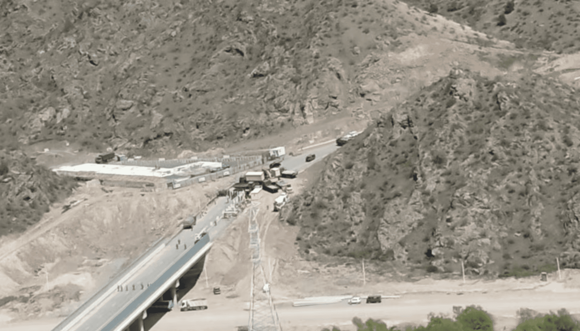 Власти Азербайджана установили КПП в Лачинском коридоре. Это официальная блокада и нарушение договоренностей с Россией