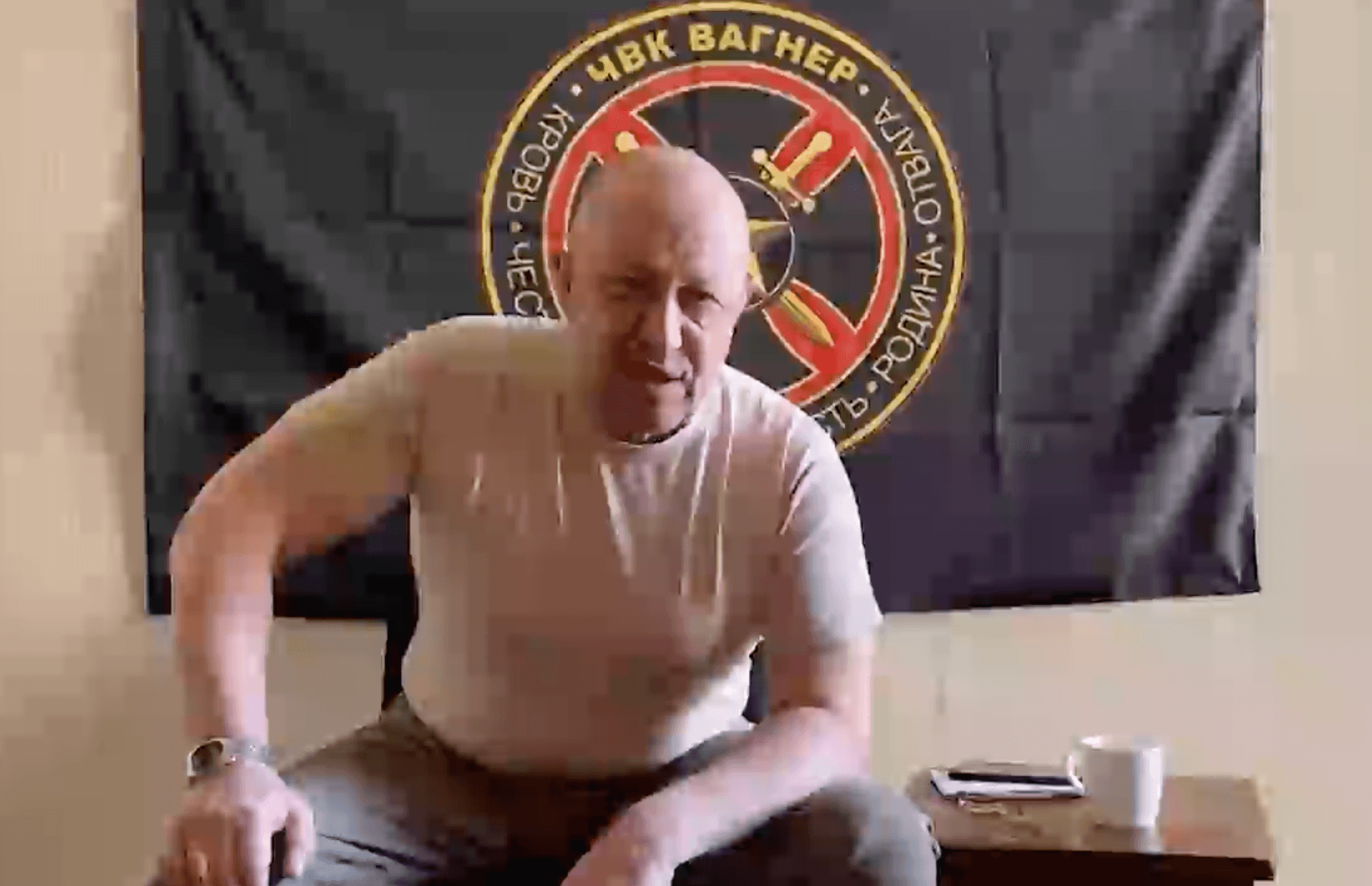 «Война была нужна, чтобы кучка тварей попиарилась». Пригожин рассказал, что Украина не собиралась нападать, а Россия скоро отступит