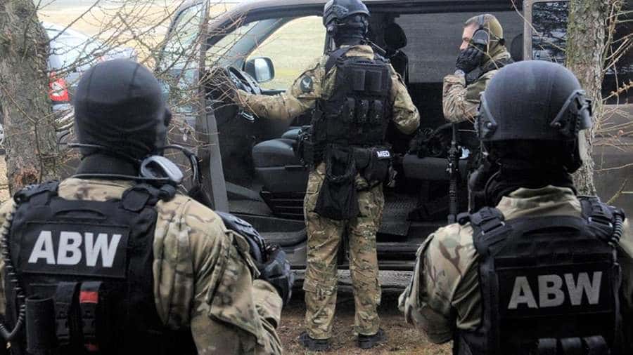 Gazeta Polska: Задержанные в Польше российские шпионы планировали взорвать поезда с оружием и гуманитаркой для Украины