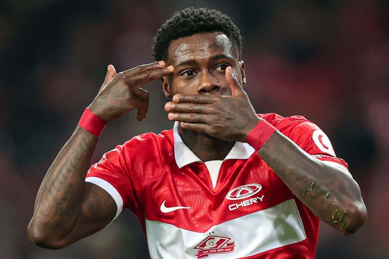 Лига уголовников. Российские футбол и хоккей становятся приютом для легионеров-преступников