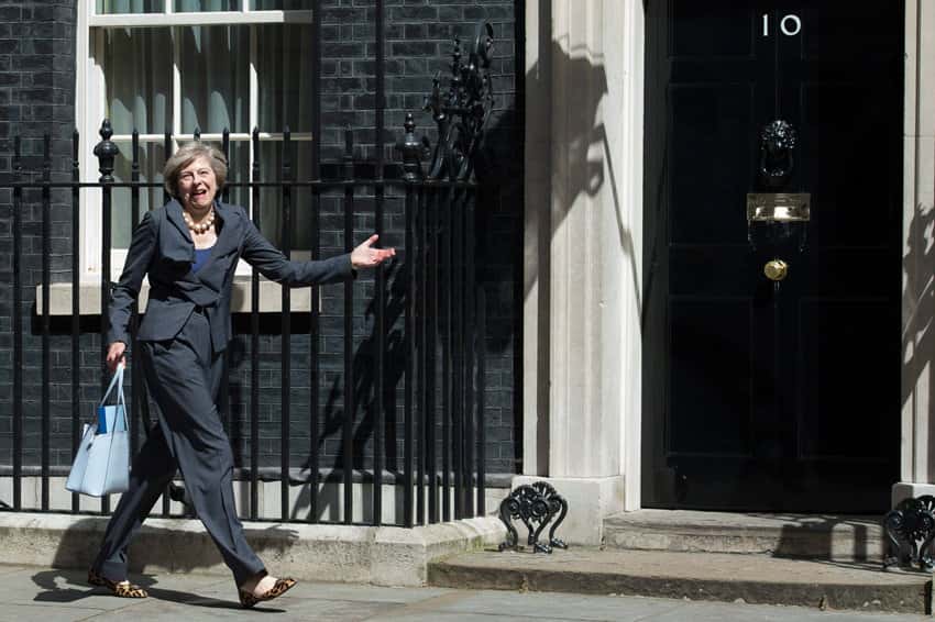 Андрей Остальский: Шотландия и Ольстер спасли консерваторов и Терезу Мэй от политического краха