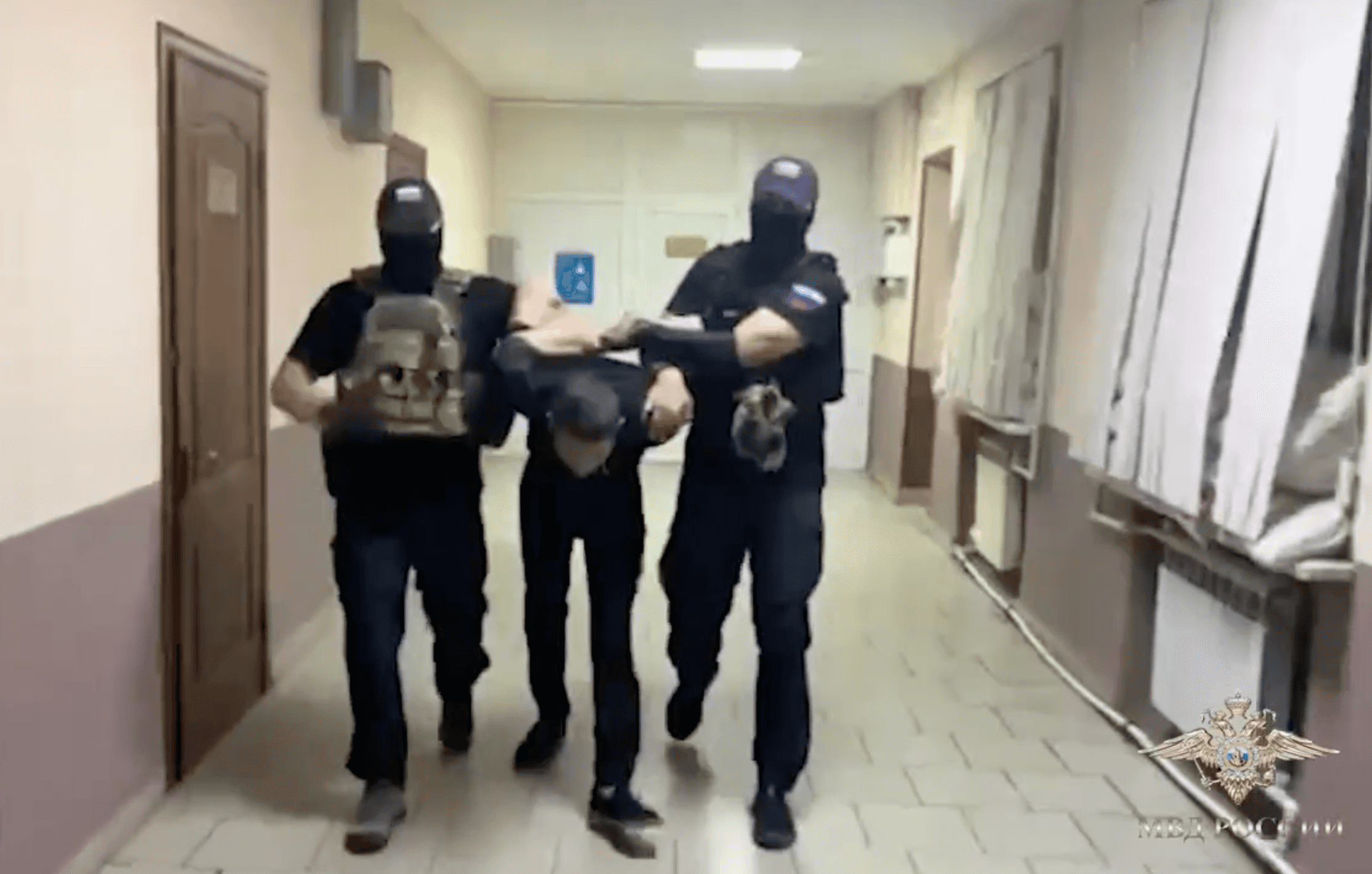 В Ростовской области задержали подозреваемого по первому делу о краже денег через мессенджер Max — МВД