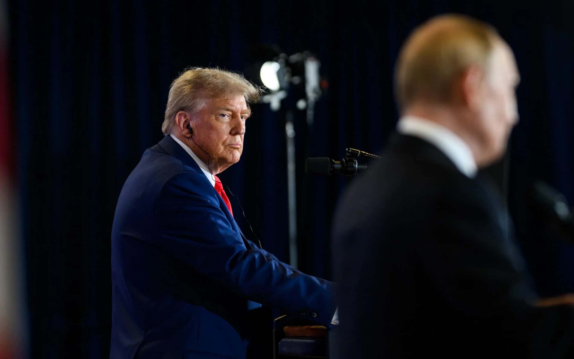 CNN: Трамп разрешил делиться с Украиной разведывательной информацией для нанесения ударов по РФ после провального саммита на Аляске