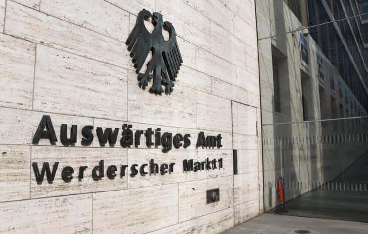 Германия обвинила Россию в хакерских атаках и вмешательстве в парламентские выборы путем дезинформации