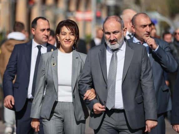 Анна Акопян объявила о расставании с премьер-министром Армении Николом Пашиняном