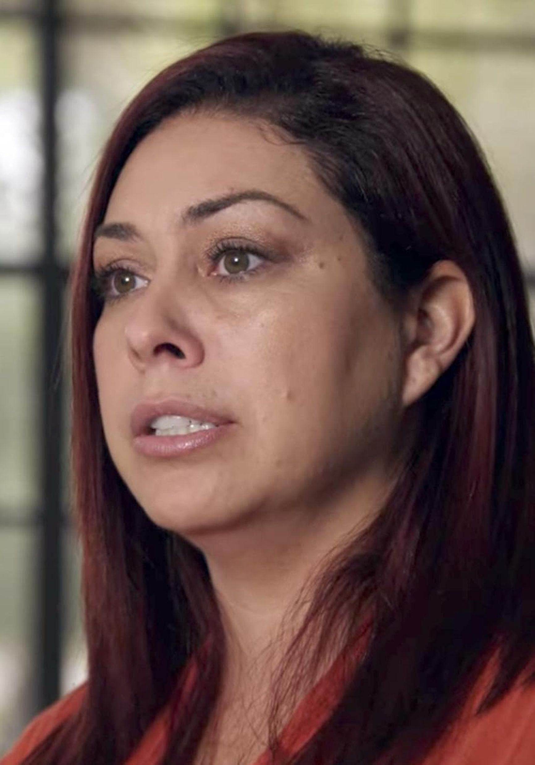 Хейли Робсон